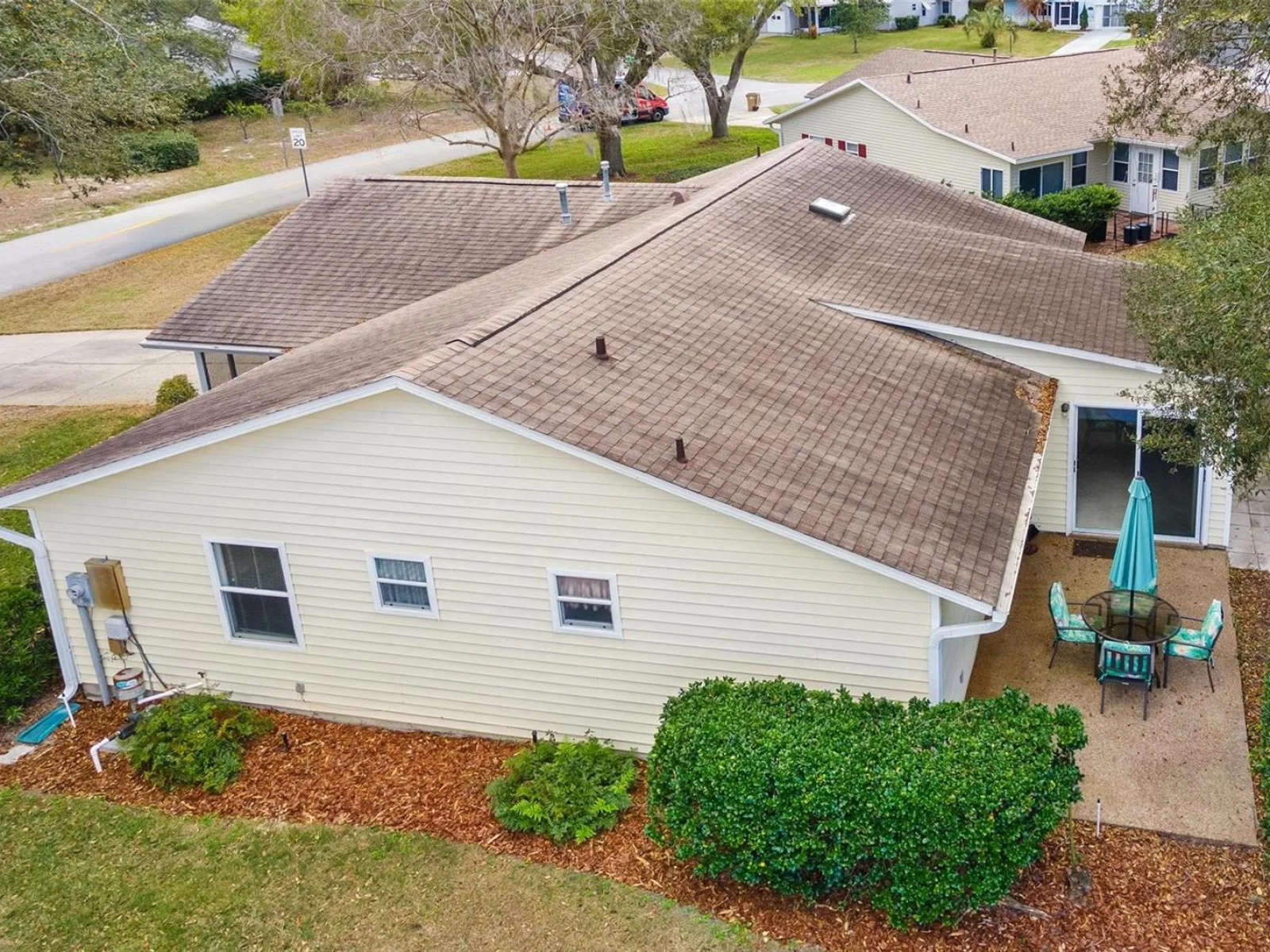 822 DUNDEE CIR, LEESBURG, FL — photo 70