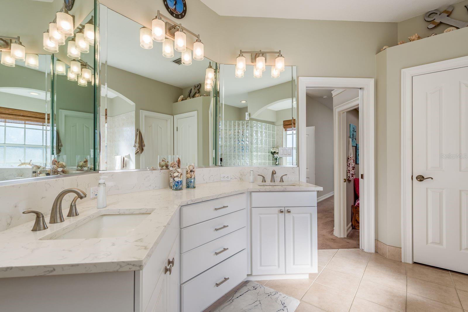 6207 CLAIRE DE LUNE CT, NEW PORT RICHEY, FL — photo 31