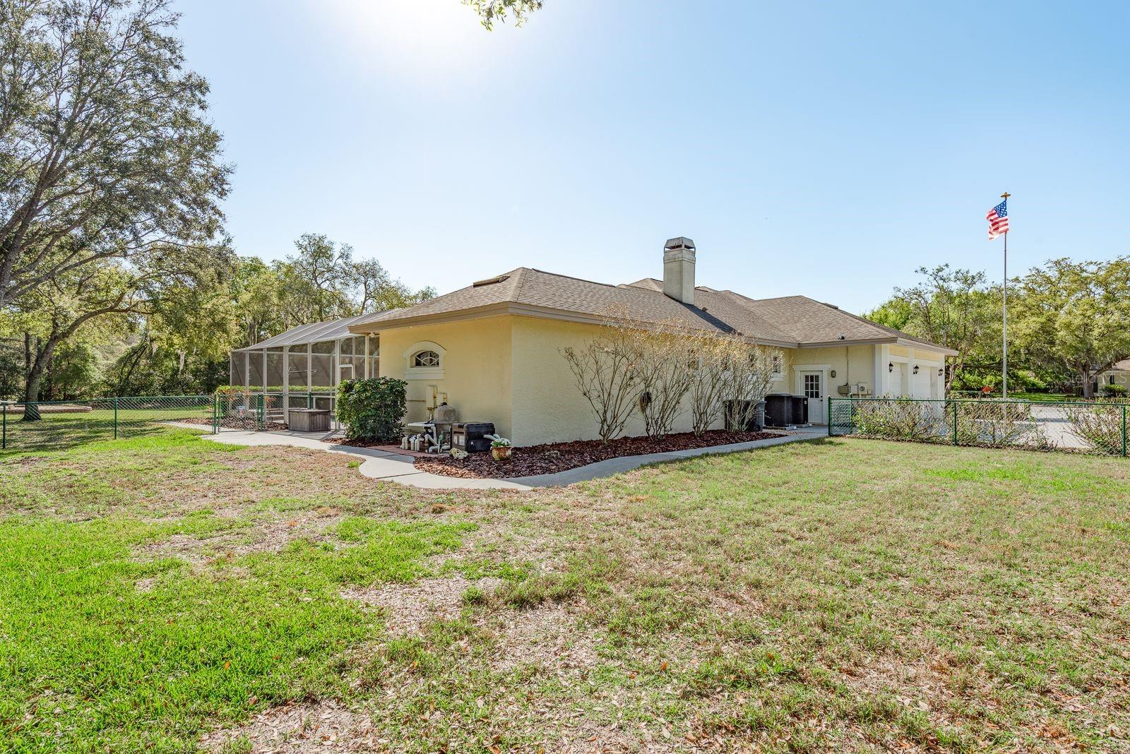 6207 CLAIRE DE LUNE CT, NEW PORT RICHEY, FL — photo 58