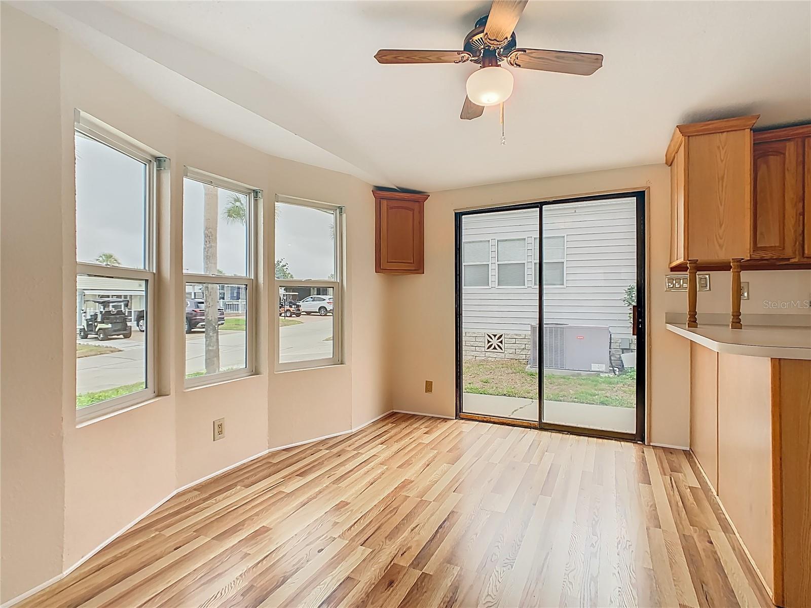 9705 LAKE BESS RD #715, WINTER HAVEN, FL — photo 3