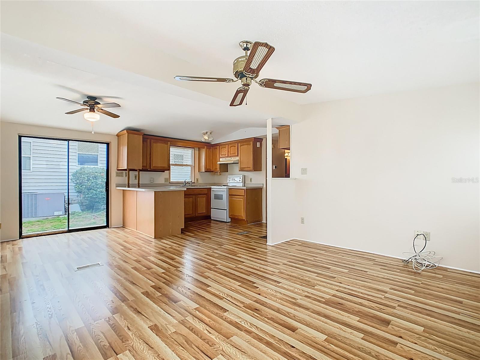 9705 LAKE BESS RD #715, WINTER HAVEN, FL — photo 8