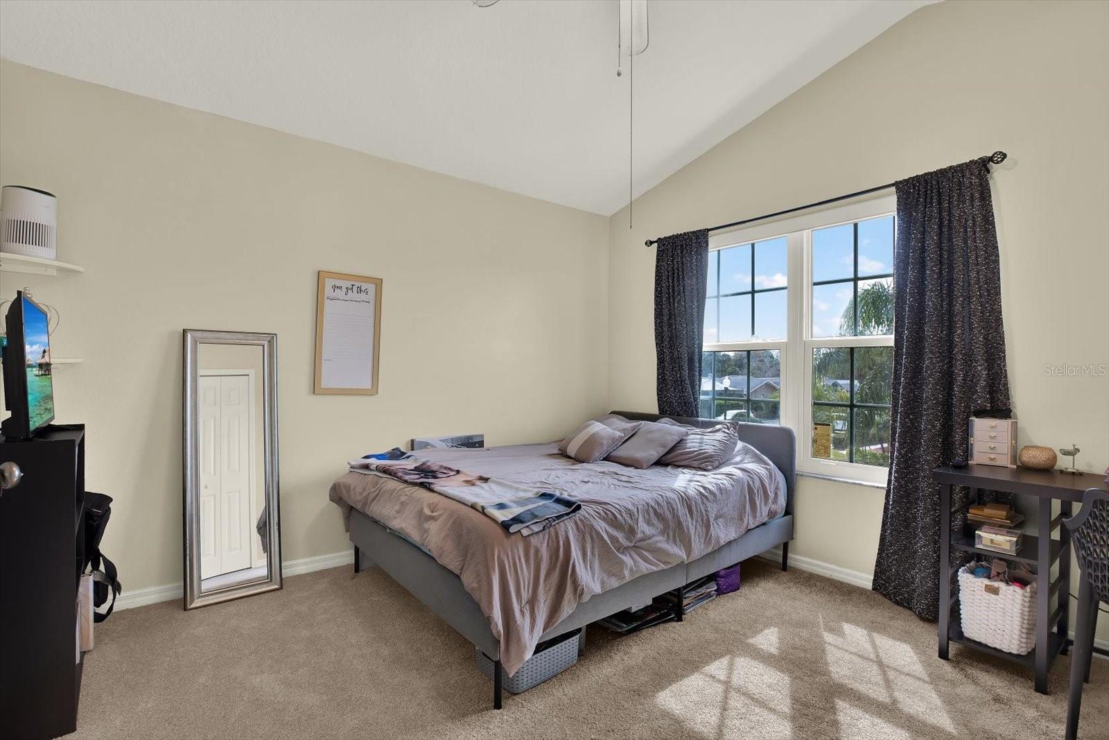 11162 KAPOK GRAND CIR, MADEIRA BEACH, FL — photo 19