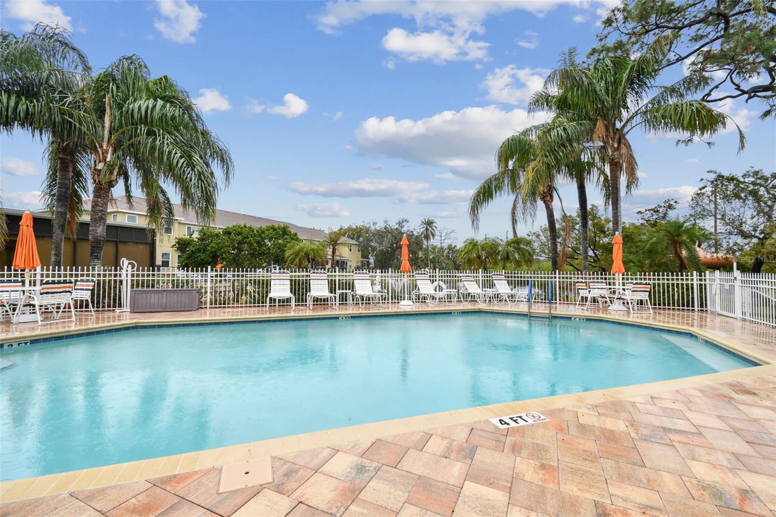 11162 KAPOK GRAND CIR, MADEIRA BEACH, FL — photo 26