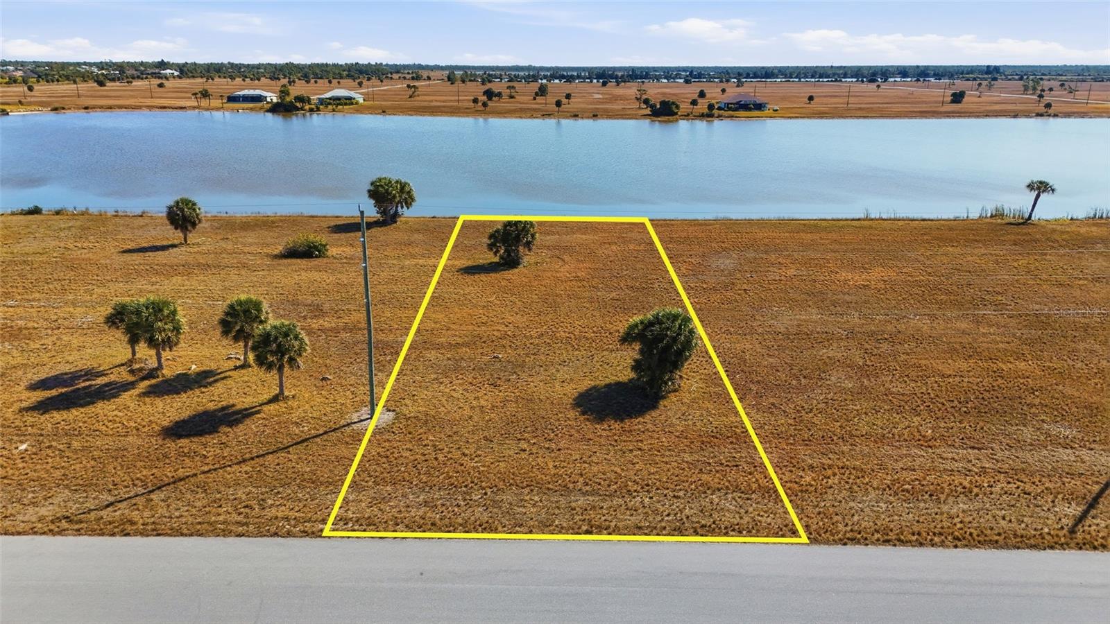 32 YELLOWHAMMER DR, PLACIDA, FL