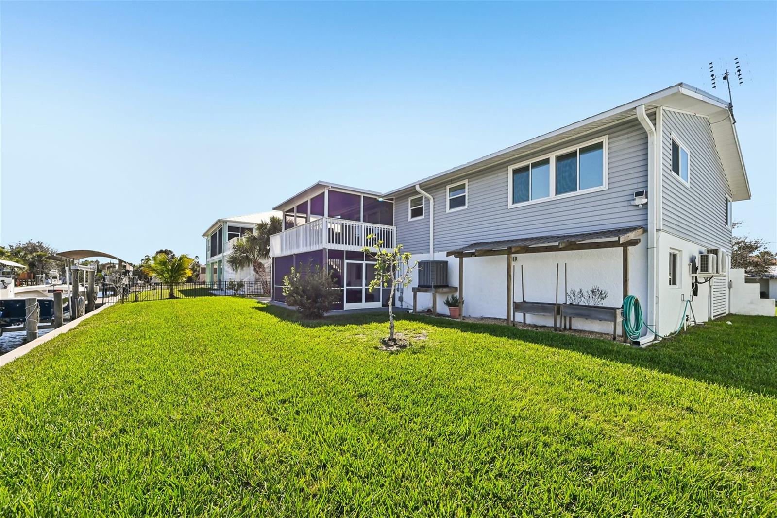 10467 SHERMAN ST, ENGLEWOOD, FL — photo 48