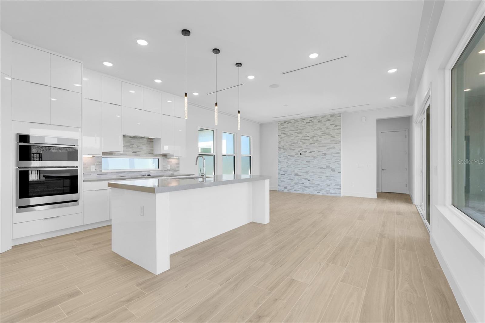 3060 KENSINGTON AVE, DAVENPORT, FL — photo 9