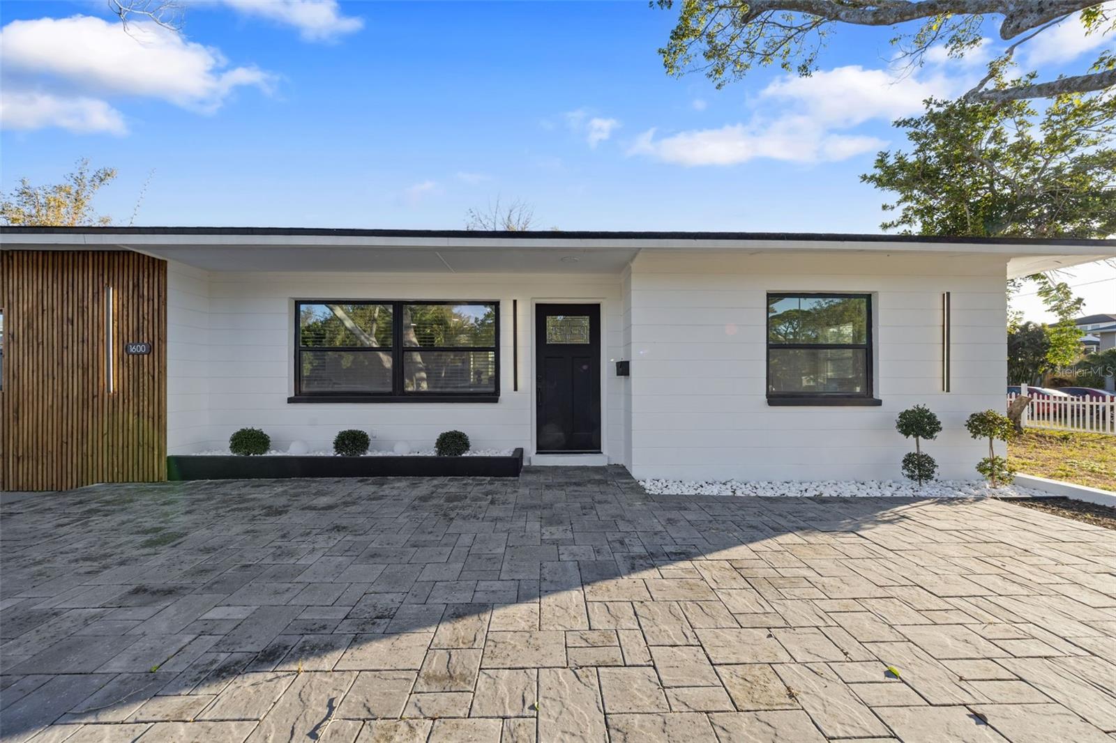 1600 CONNECTICUT AVE NE, ST PETERSBURG, FL — photo 6