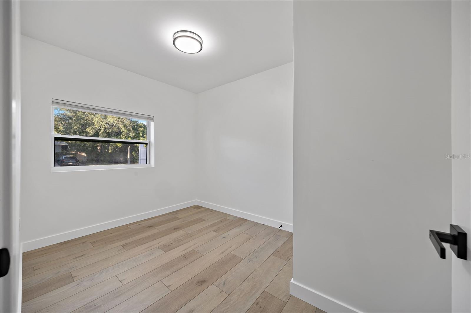 1600 CONNECTICUT AVE NE, ST PETERSBURG, FL — photo 9