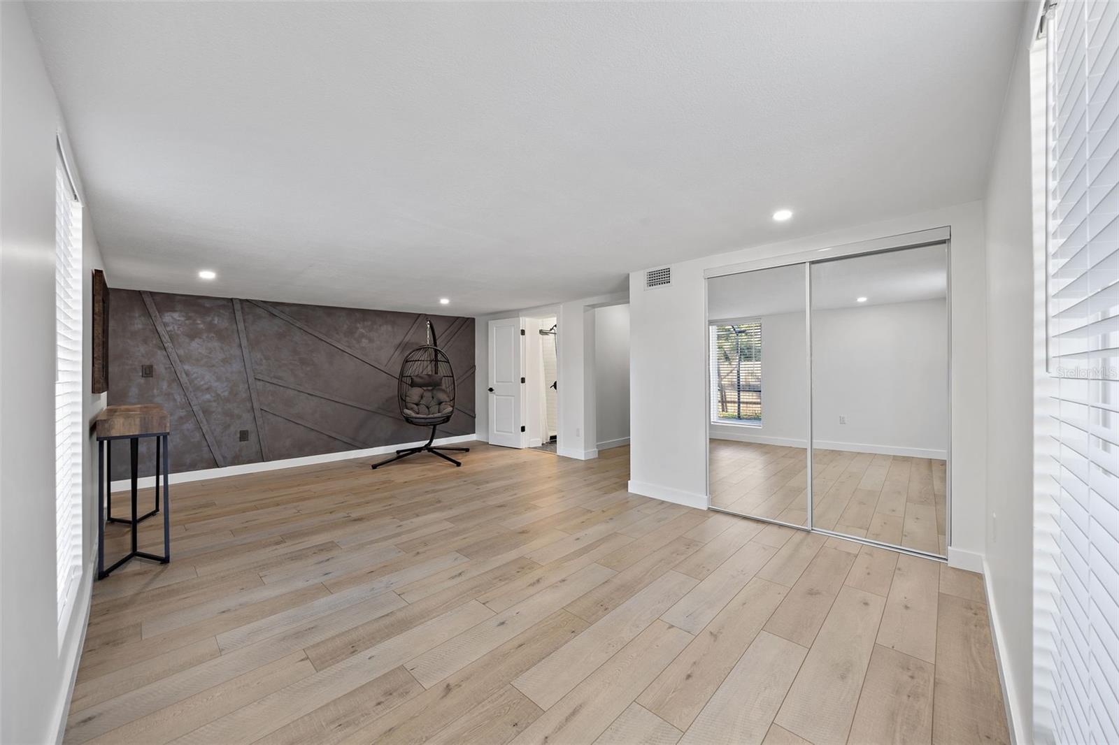 1600 CONNECTICUT AVE NE, ST PETERSBURG, FL — photo 11