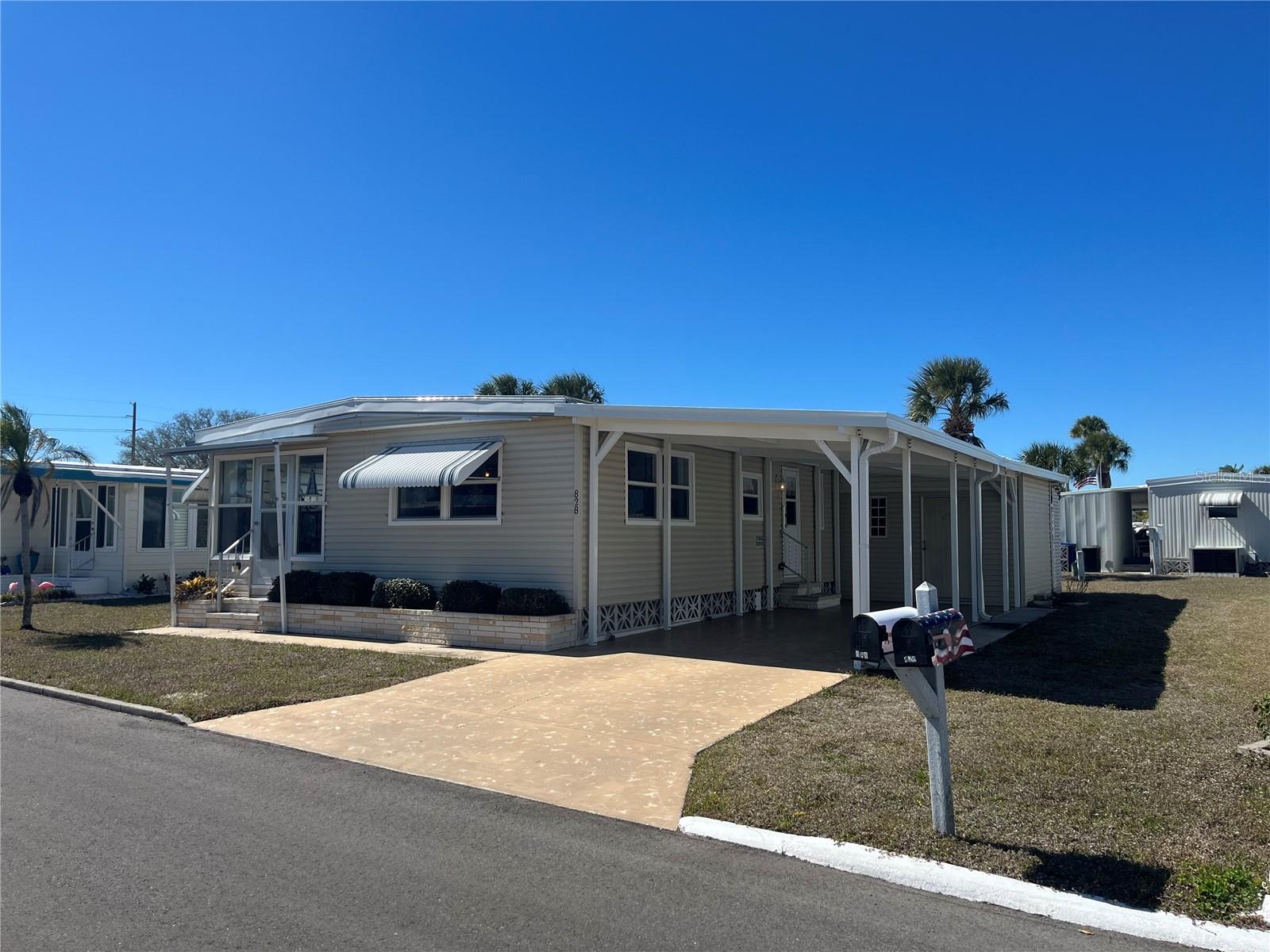 828 TRENTO, VENICE, FL — photo 2