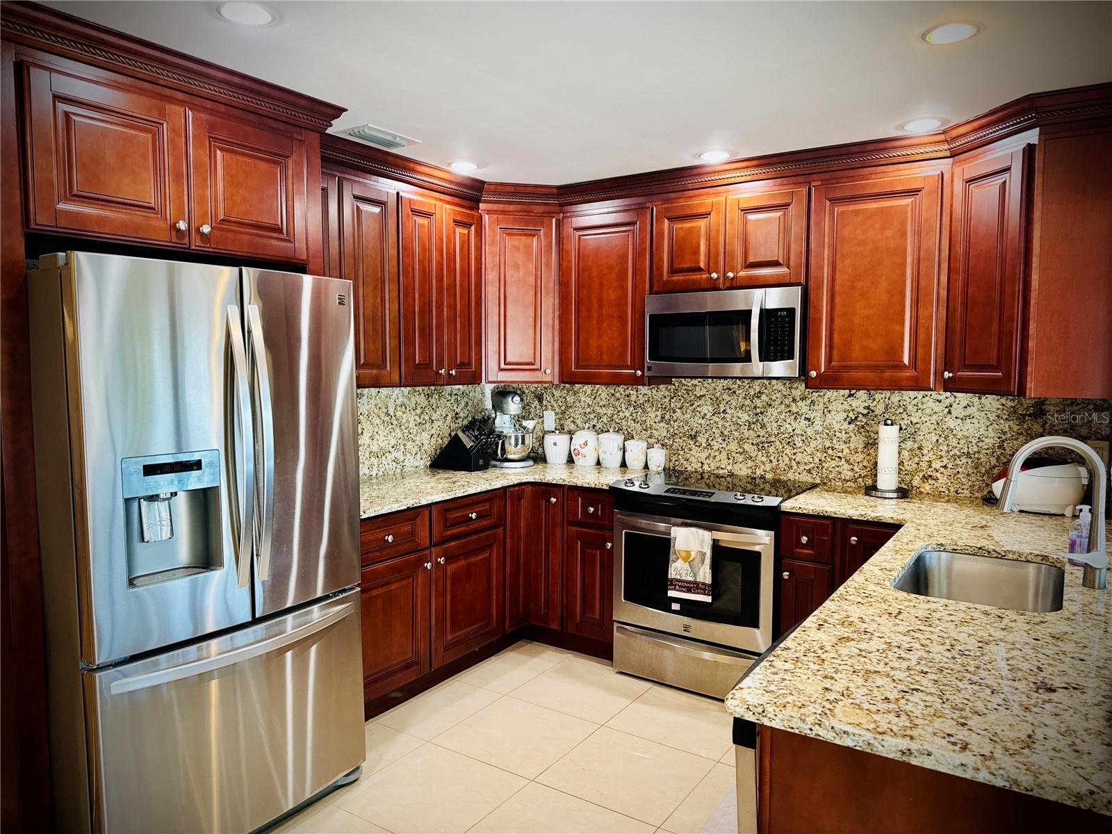 6512 MANILA PALM WAY, APOLLO BEACH, FL — photo 14