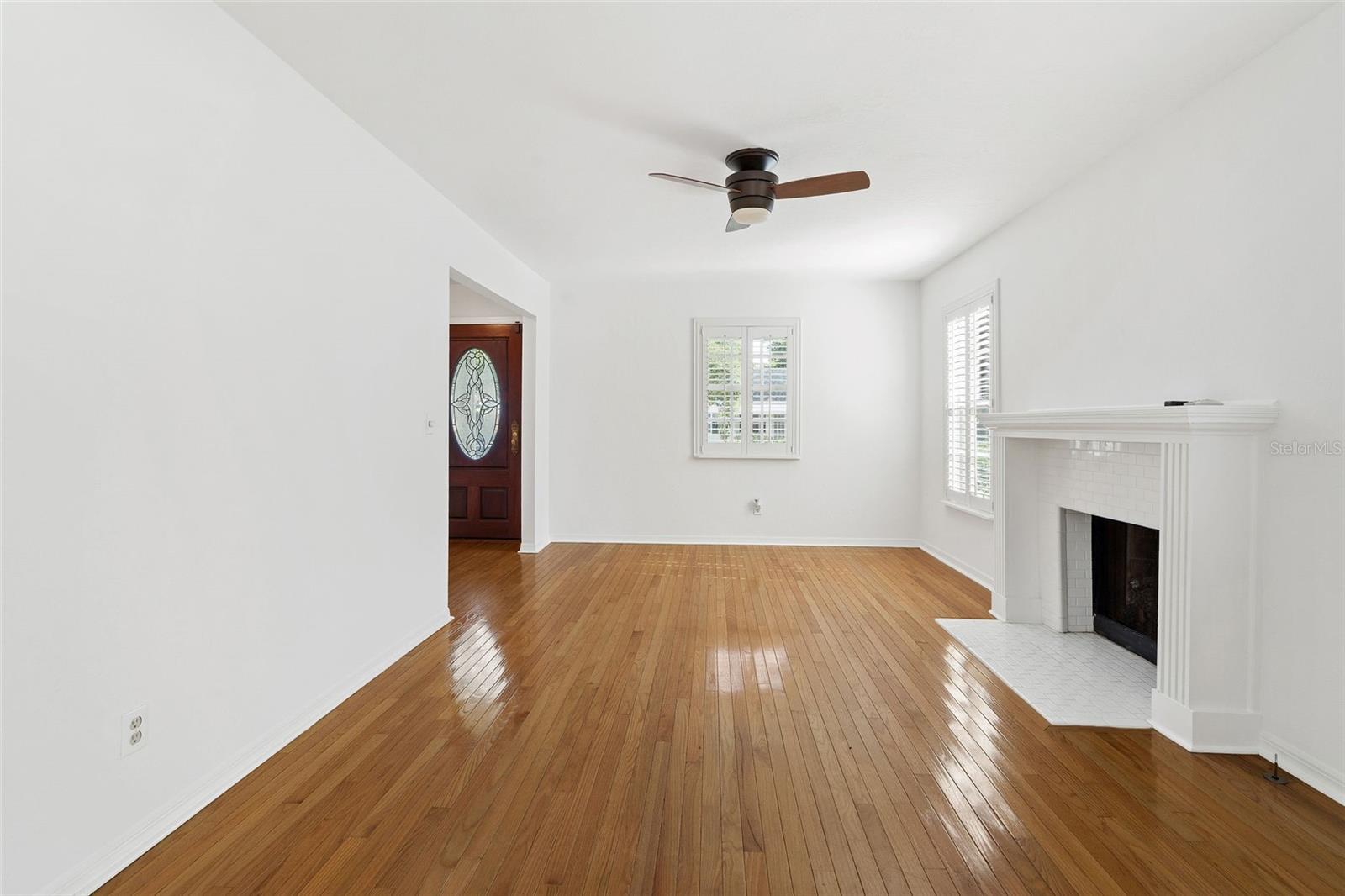 325 17TH AVE NE, ST PETERSBURG, FL — photo 6