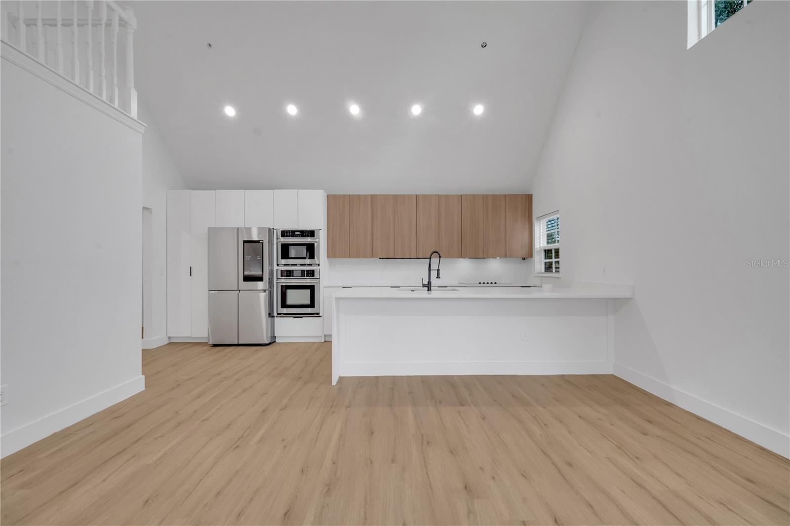 6593 QUEENS BOROUGH AVE #202, ORLANDO, FL — photo 4