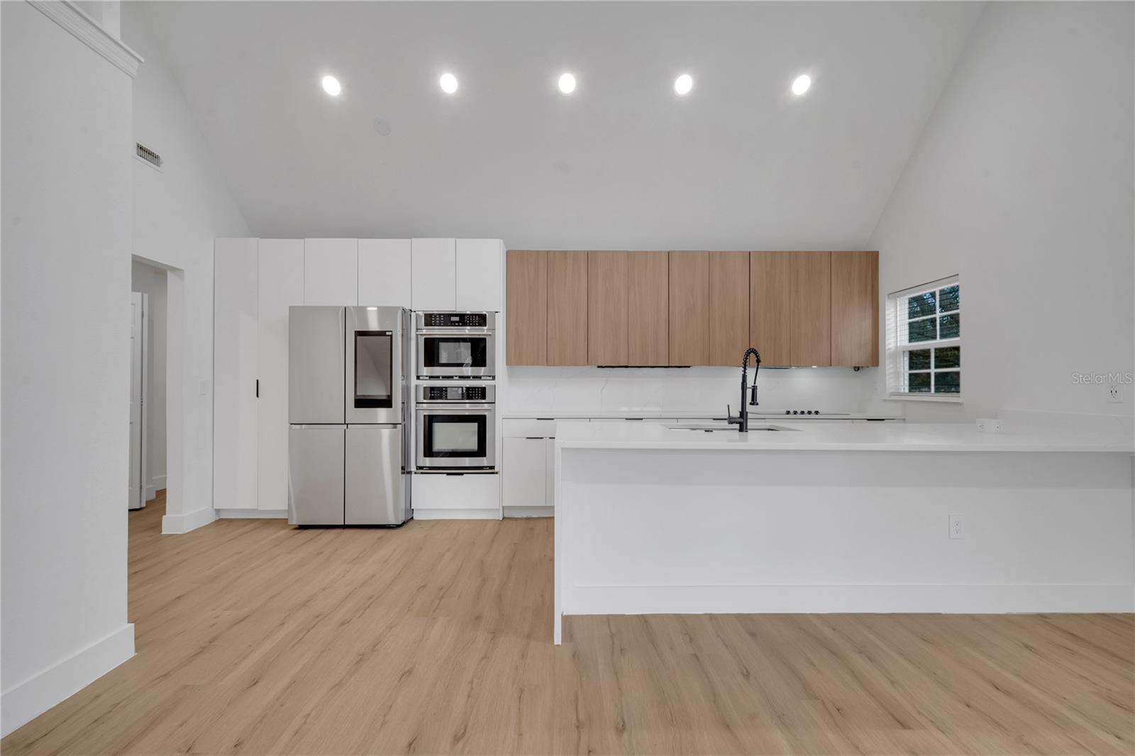 6593 QUEENS BOROUGH AVE #202, ORLANDO, FL — photo 41