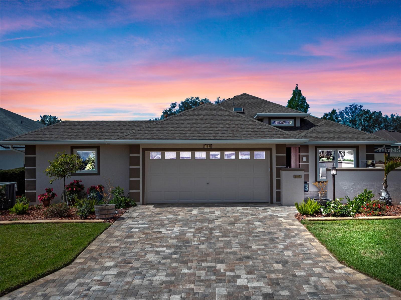 21849 TARTAN ST, LEESBURG, FL