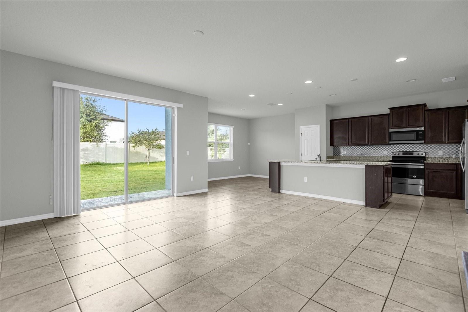 3504 SOUTHERN CROSS LOOP, KISSIMMEE, FL — photo 9