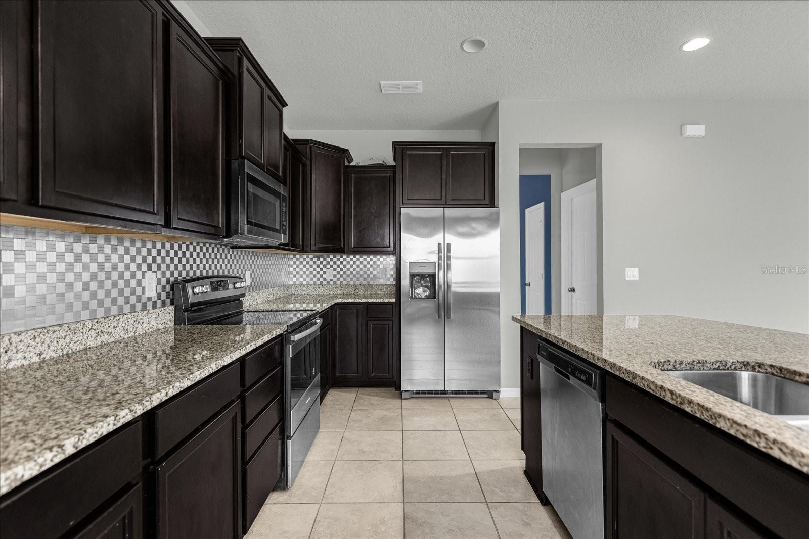 3504 SOUTHERN CROSS LOOP, KISSIMMEE, FL — photo 12