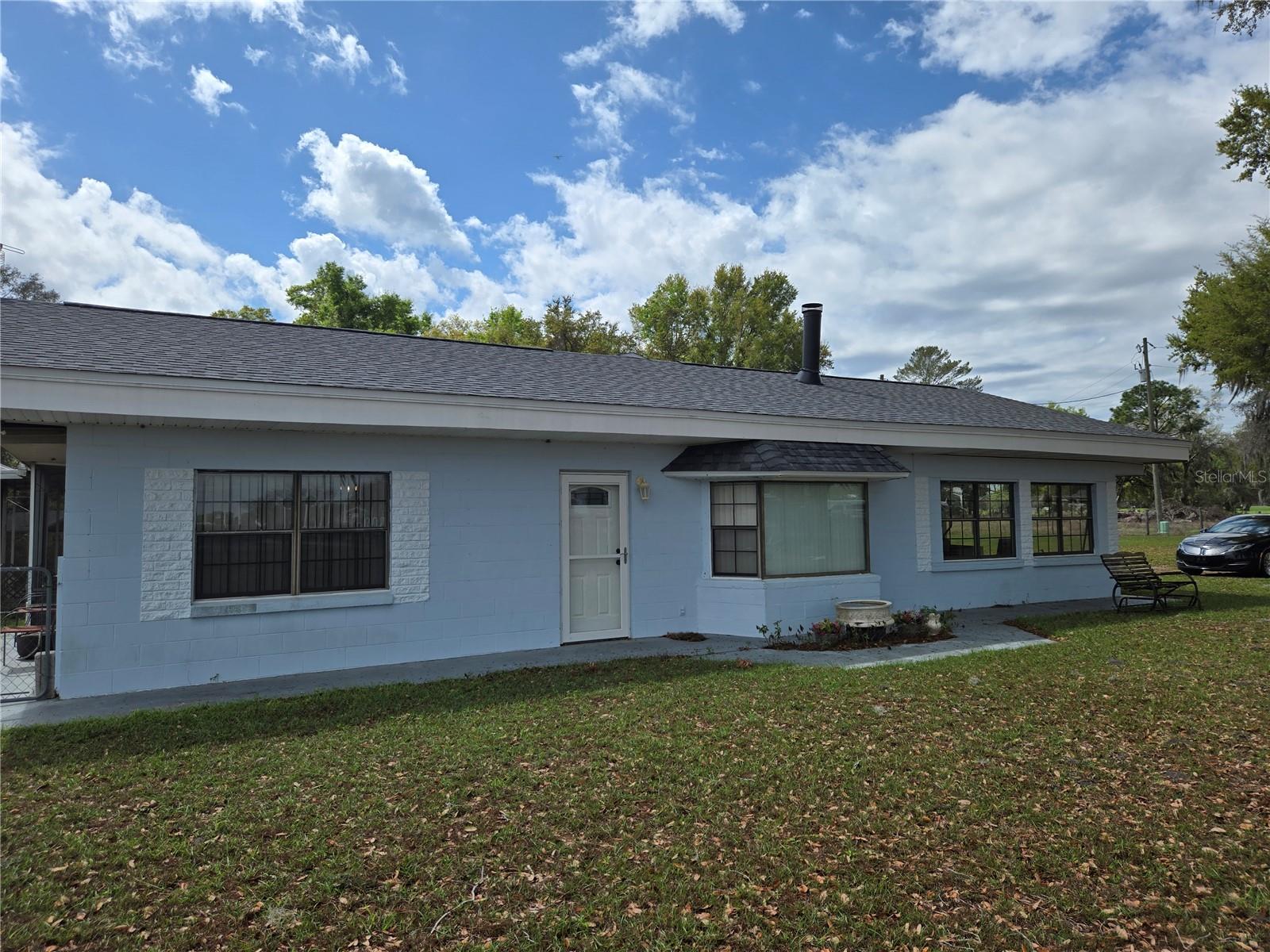 2327 CR 528, SUMTERVILLE, FL — photo 2