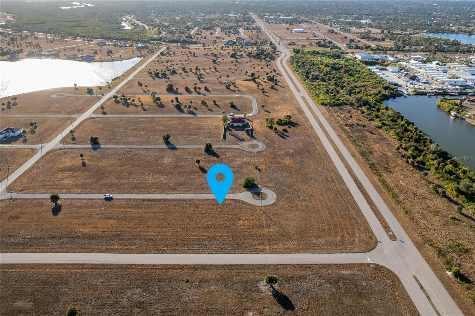 32 HEMLOCK DR, PLACIDA, FL