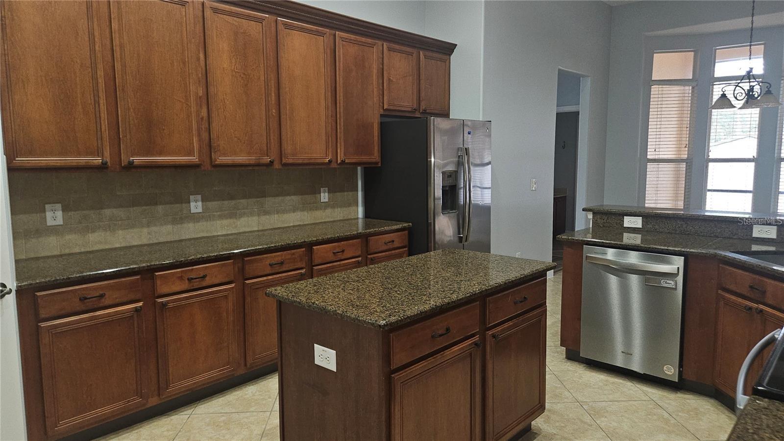 317 E BLUE WATER EDGE DR, EUSTIS, FL — photo 41