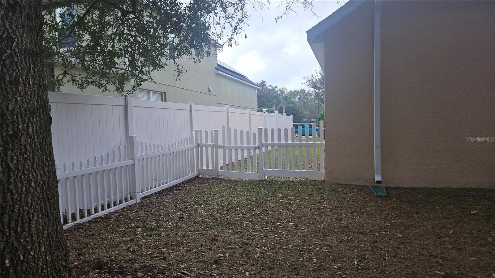 317 E BLUE WATER EDGE DR, EUSTIS, FL — photo 106