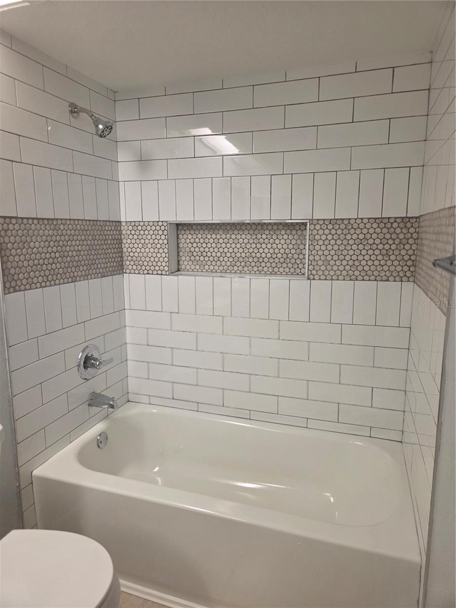 743 E ALFRED ST, TAVARES, FL — photo 21
