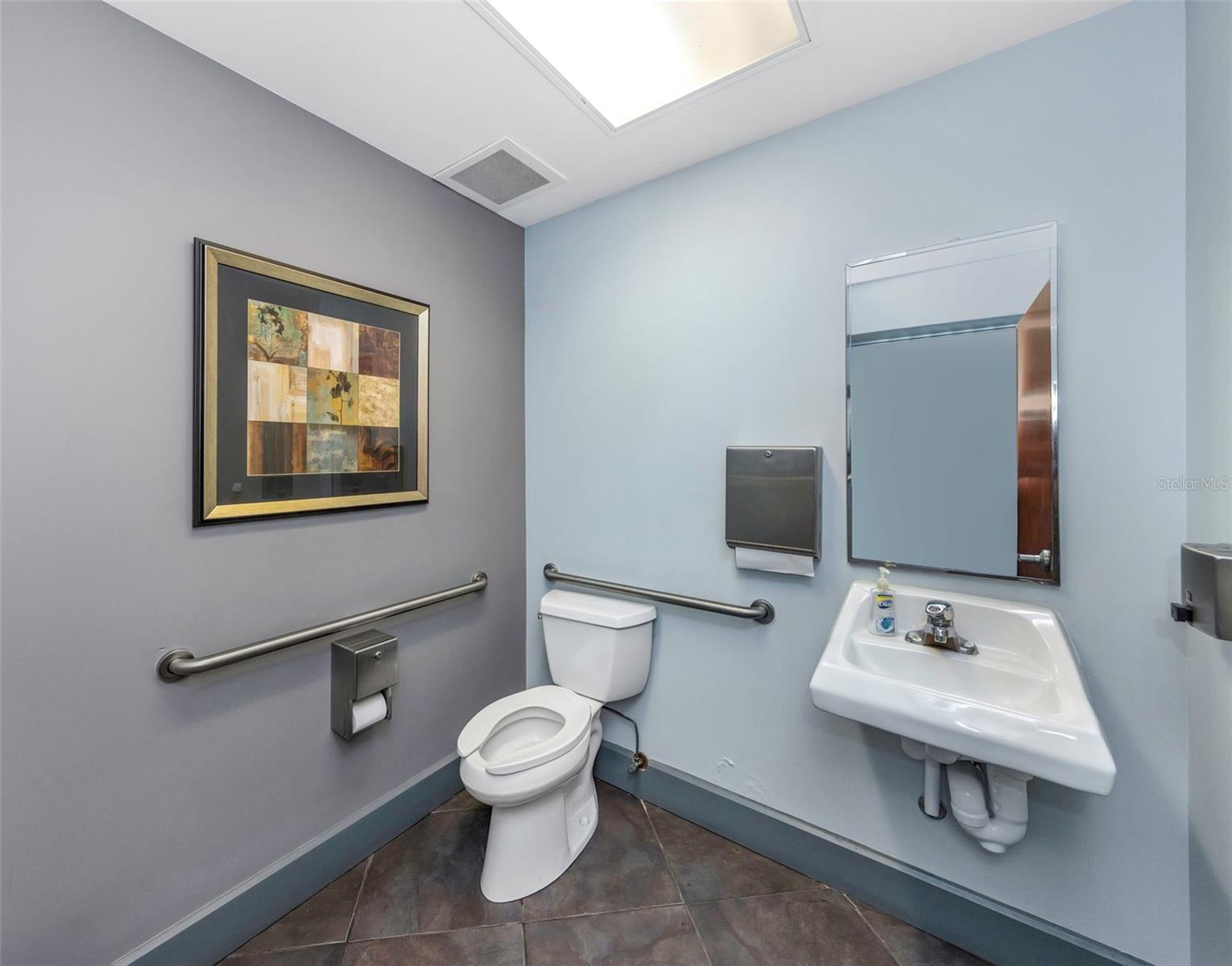 2346 DREW ST #1F, CLEARWATER, FL — photo 37