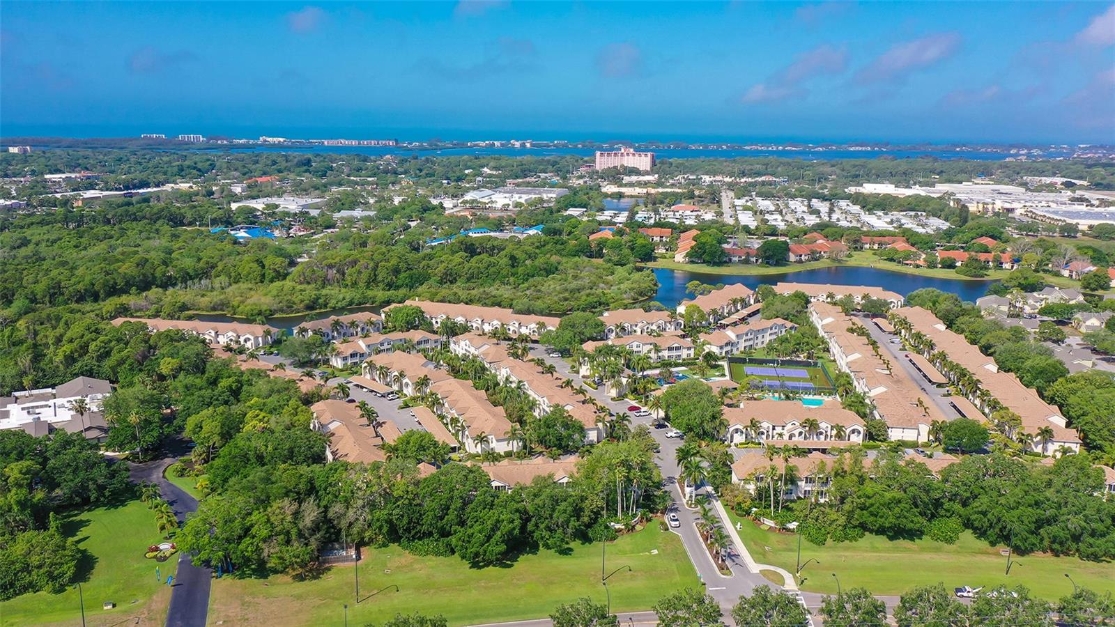 4205 CASTLEBRIDGE LN #1112, SARASOTA, FL — photo 4