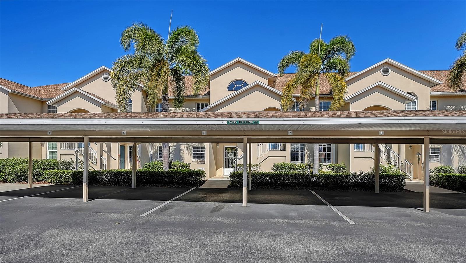 4205 CASTLEBRIDGE LN #1112, SARASOTA, FL