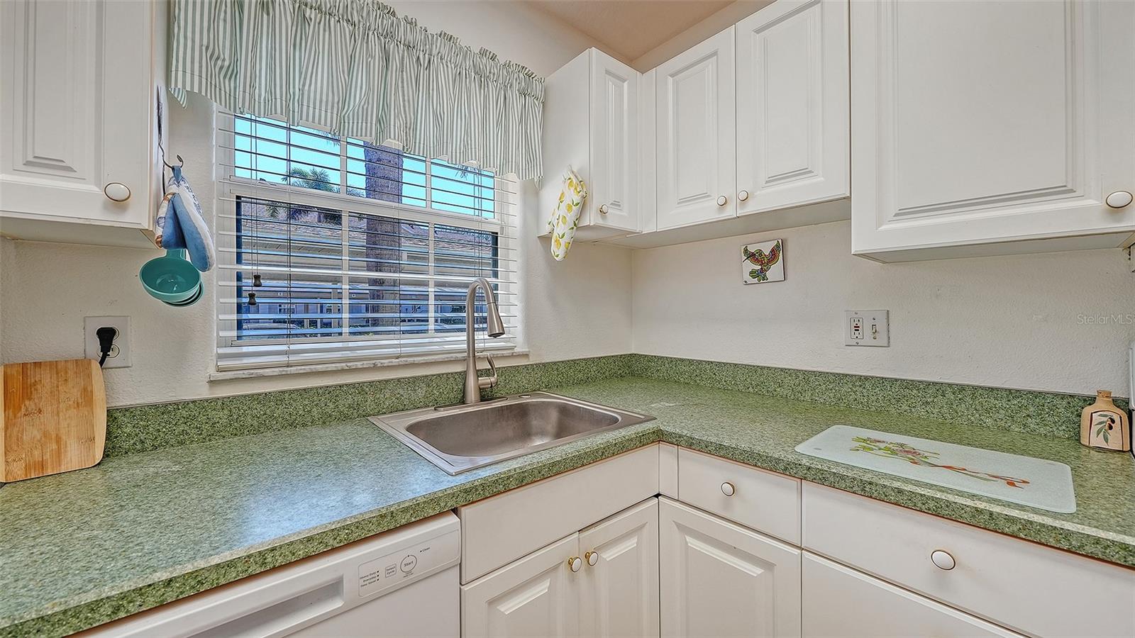 4205 CASTLEBRIDGE LN #1112, SARASOTA, FL — photo 16