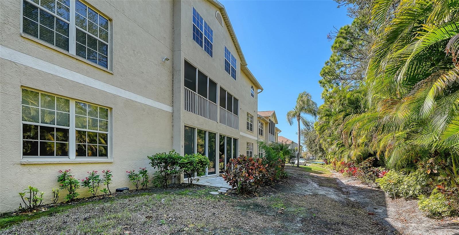 4205 CASTLEBRIDGE LN #1112, SARASOTA, FL — photo 33