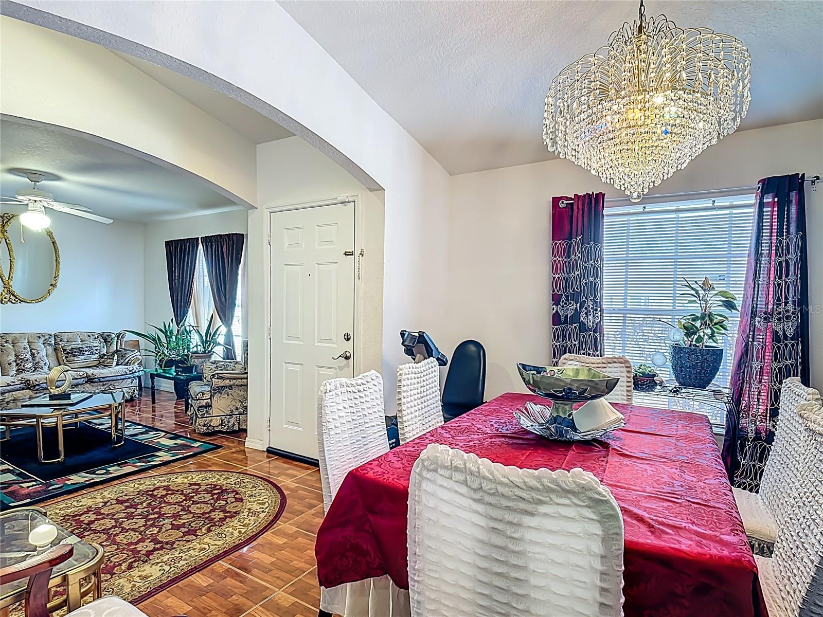 1910 DOLPHIN DR, KISSIMMEE, FL — photo 9