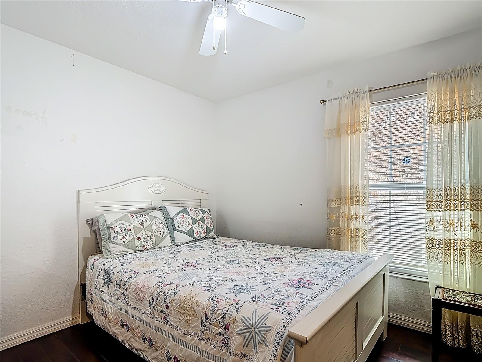1910 DOLPHIN DR, KISSIMMEE, FL — photo 34