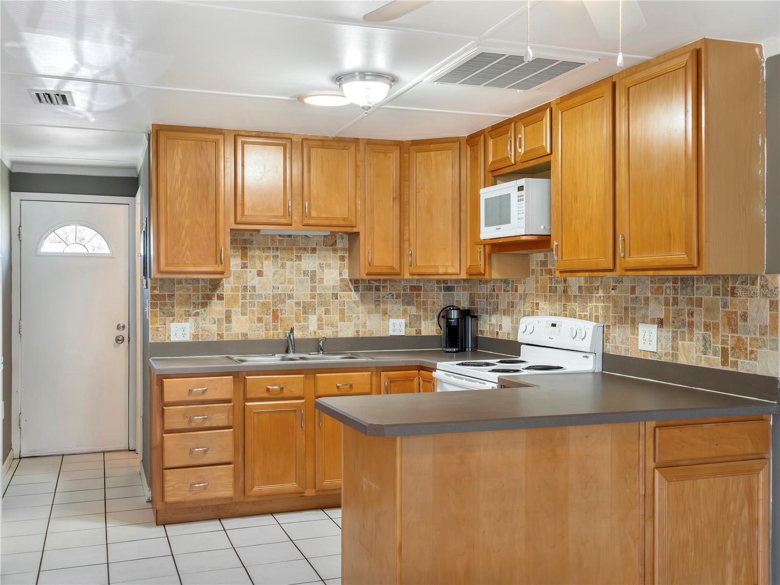 10301 S U S HIGHWAY 27 #172, CLERMONT, FL — photo 15