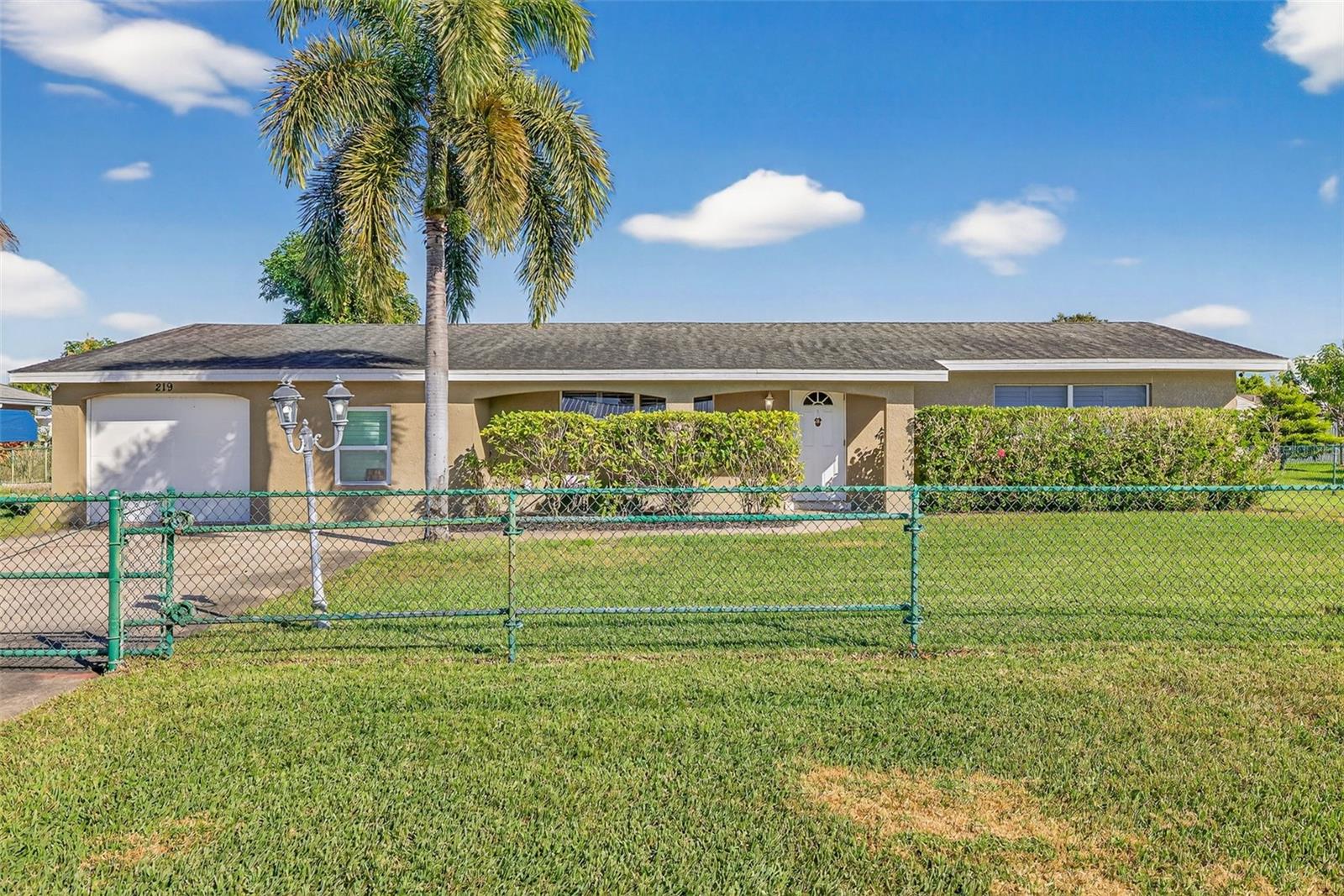 219 RICHMOND AVE S, LEHIGH ACRES, FL