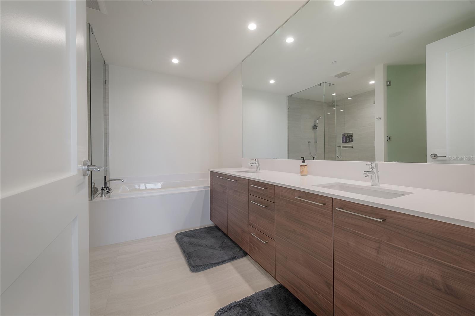 2103 BAYSHORE BLVD #802, TAMPA, FL — photo 39