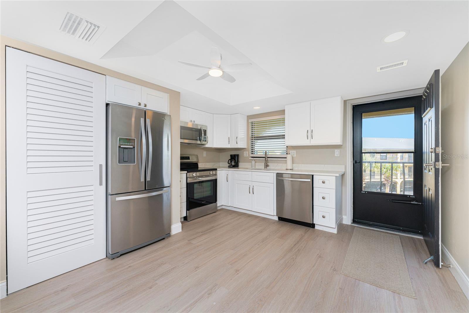 14459 RIVER BEACH DR #C218, PORT CHARLOTTE, FL — photo 4
