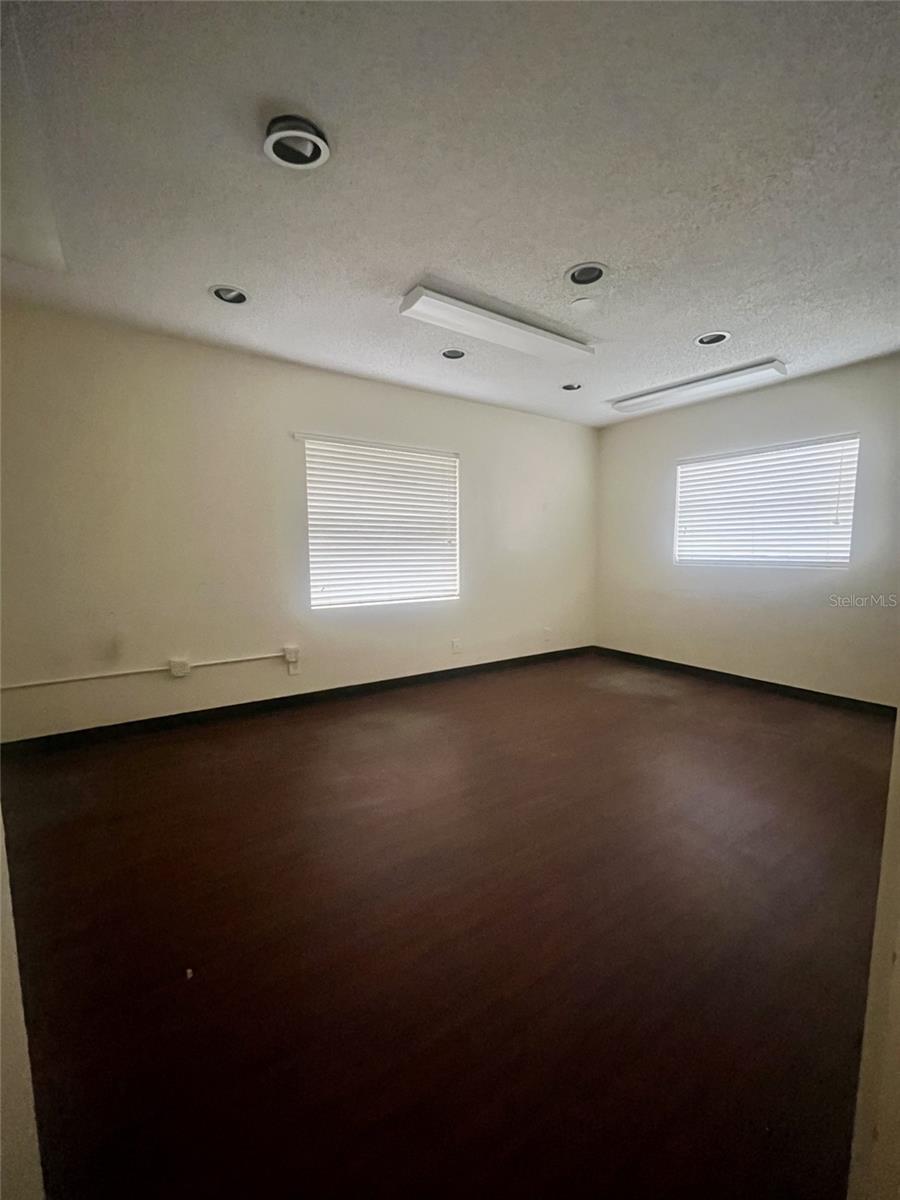 130 E 1ST ST, APOPKA, FL — photo 6