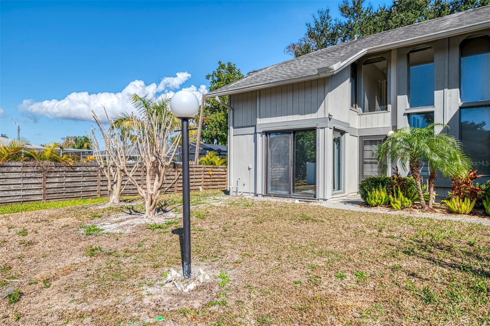 984 N BENEVA RD #T7, SARASOTA, FL