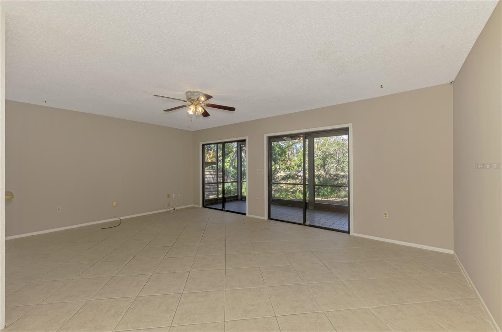 984 N BENEVA RD #T7, SARASOTA, FL — photo 12
