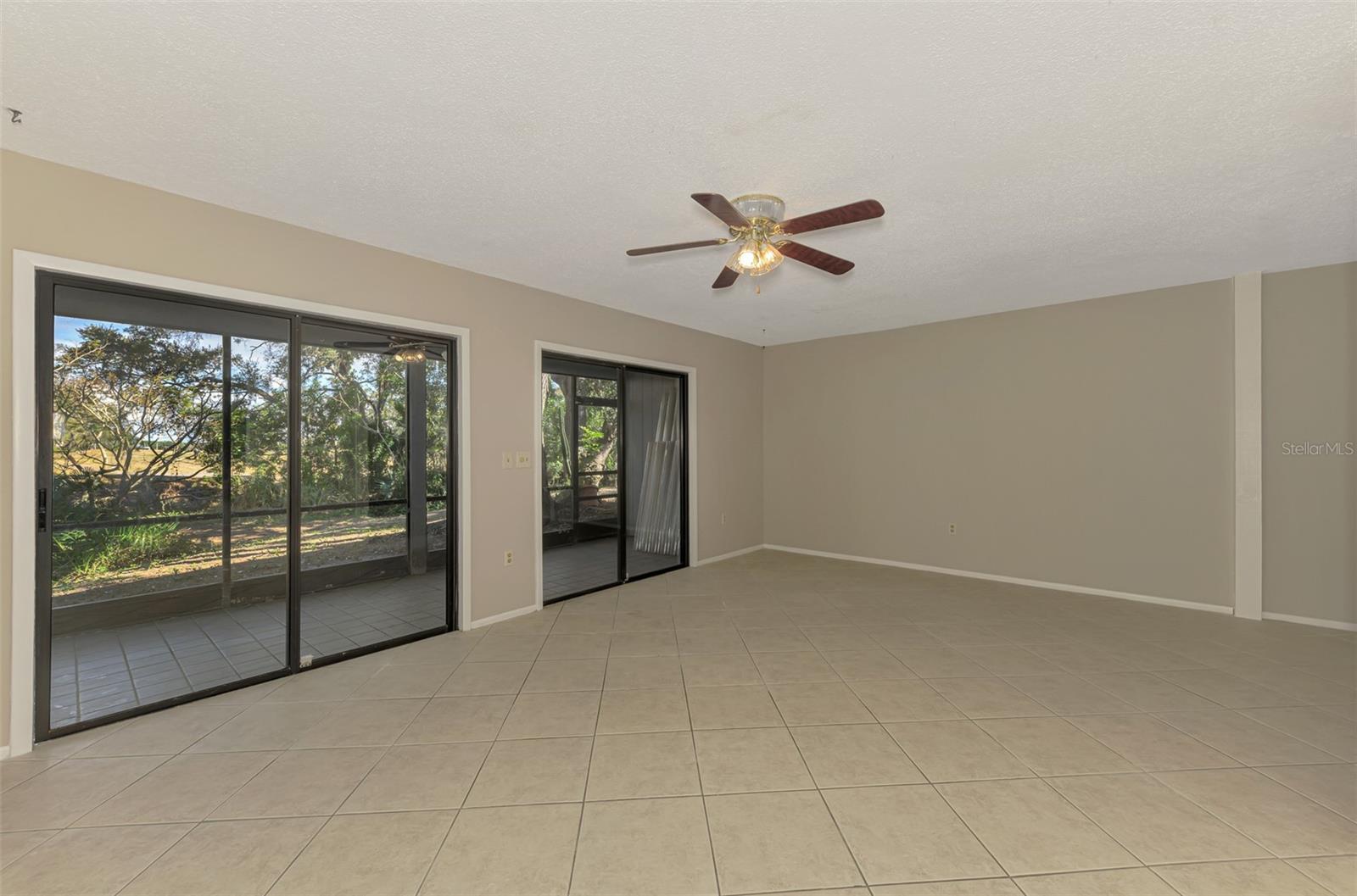 984 N BENEVA RD #T7, SARASOTA, FL — photo 14