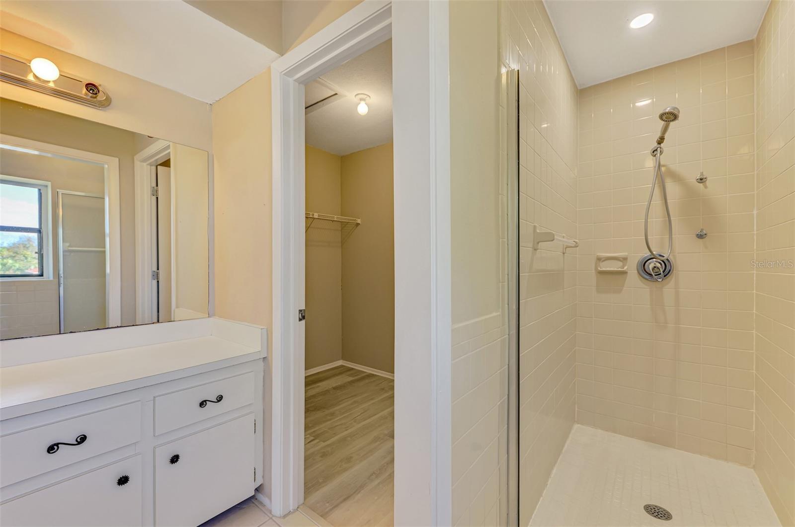984 N BENEVA RD #T7, SARASOTA, FL — photo 32