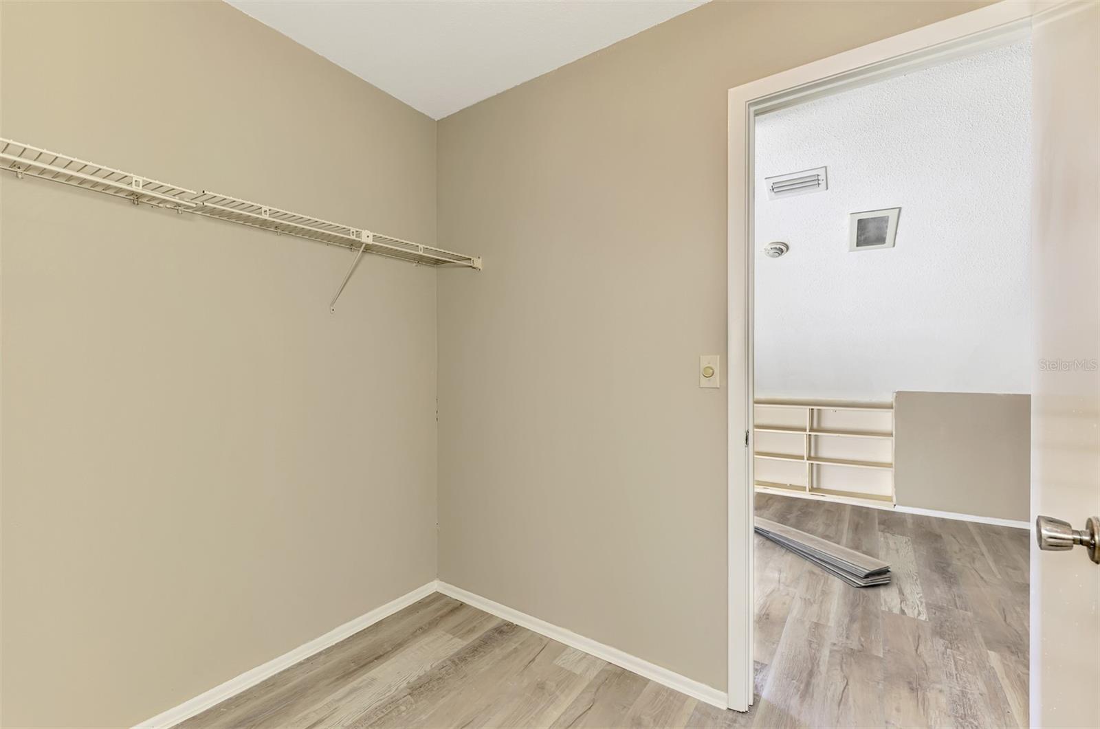 984 N BENEVA RD #T7, SARASOTA, FL — photo 33