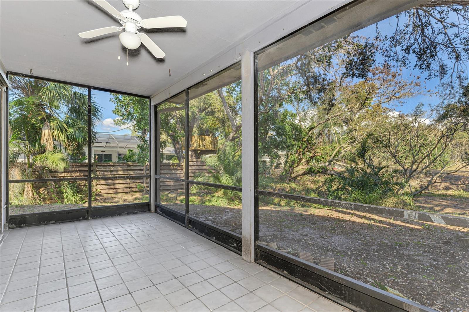 984 N BENEVA RD #T7, SARASOTA, FL — photo 36