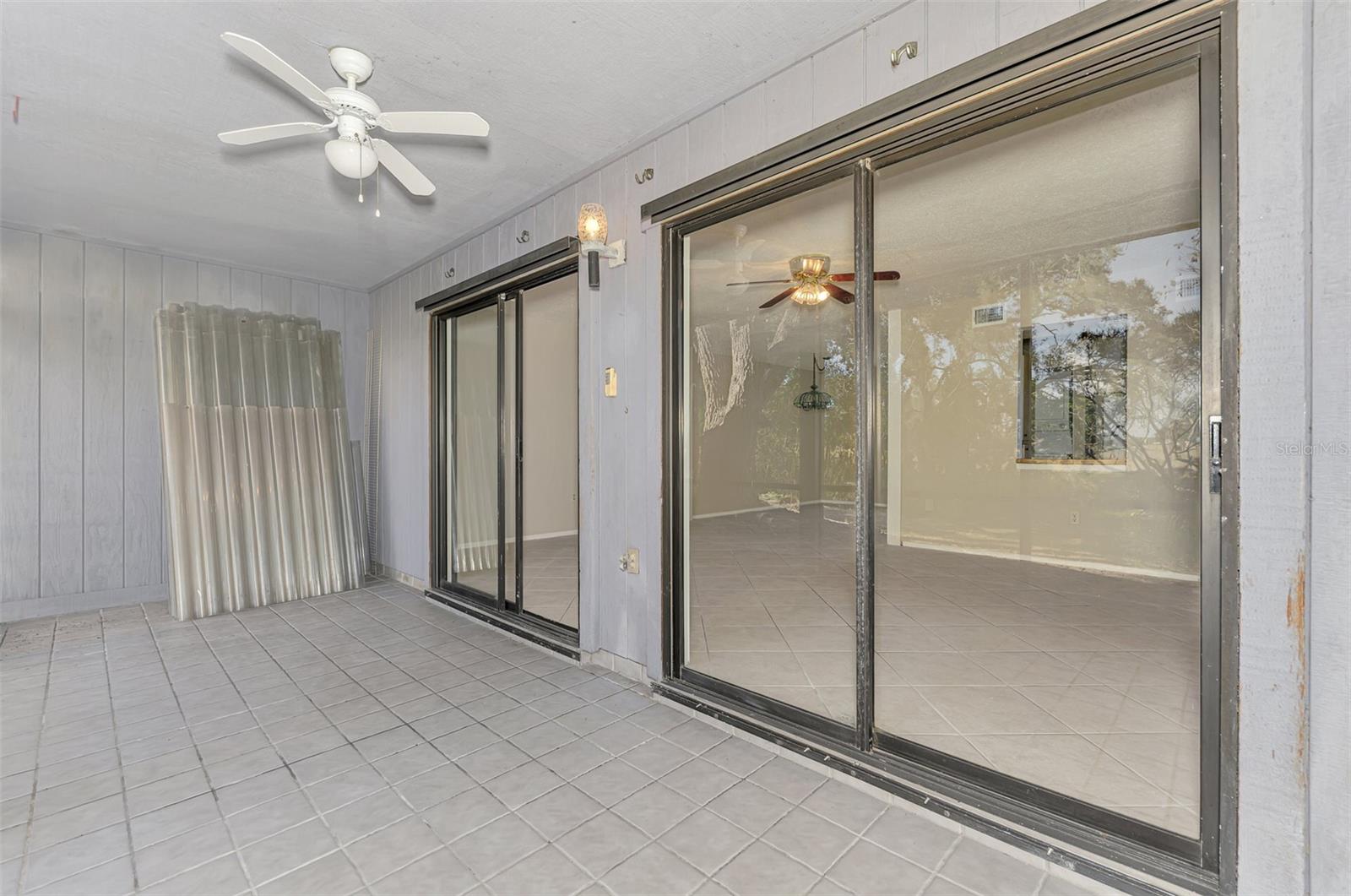 984 N BENEVA RD #T7, SARASOTA, FL — photo 37