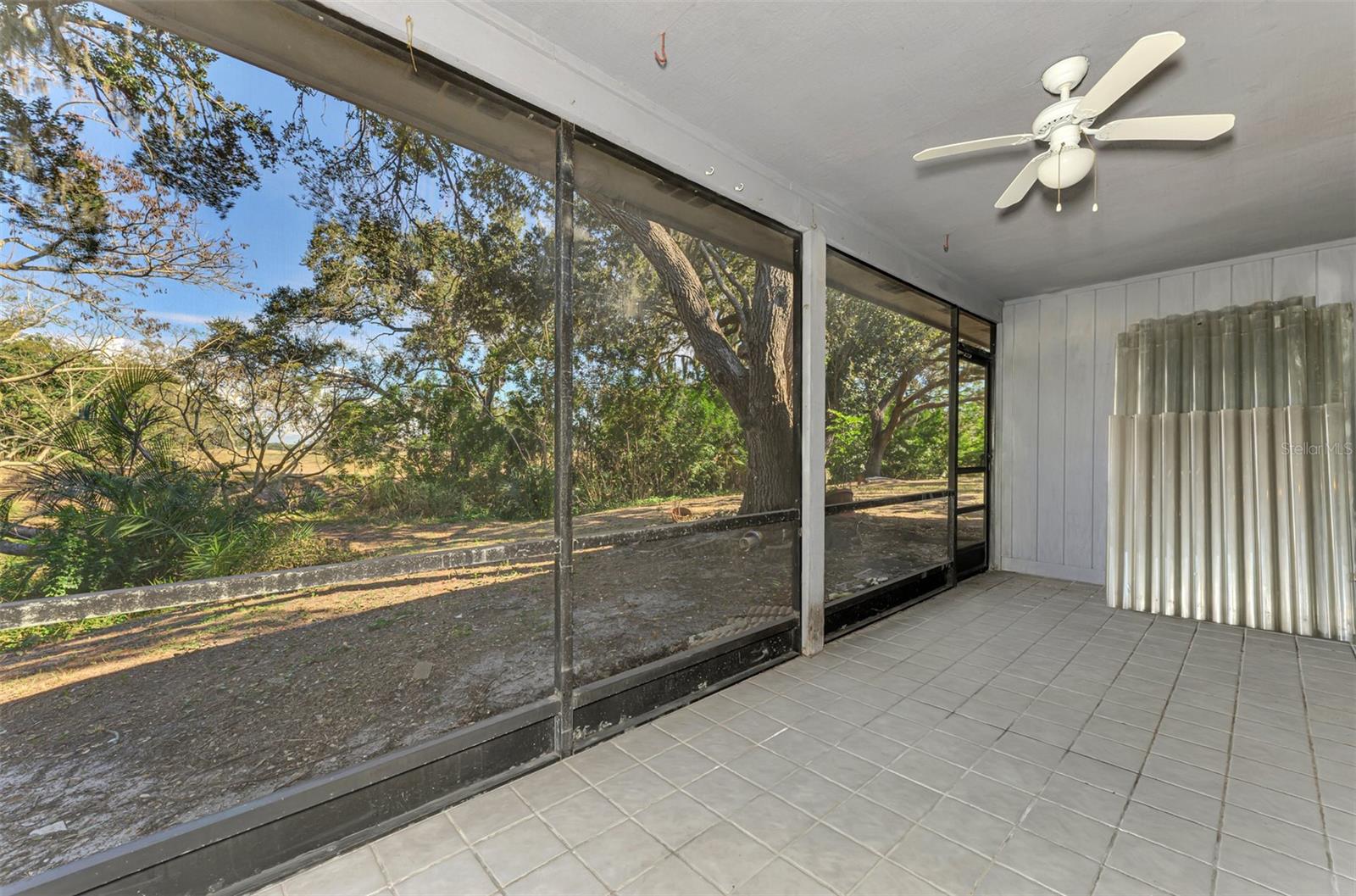 984 N BENEVA RD #T7, SARASOTA, FL — photo 38