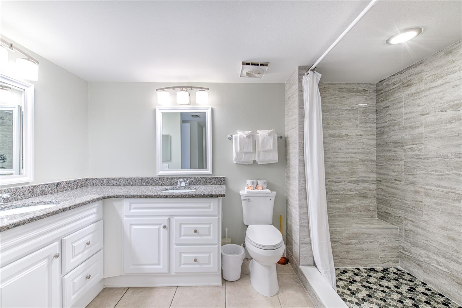 18400 GULF BLVD #2405, INDIAN SHORES, FL — photo 10