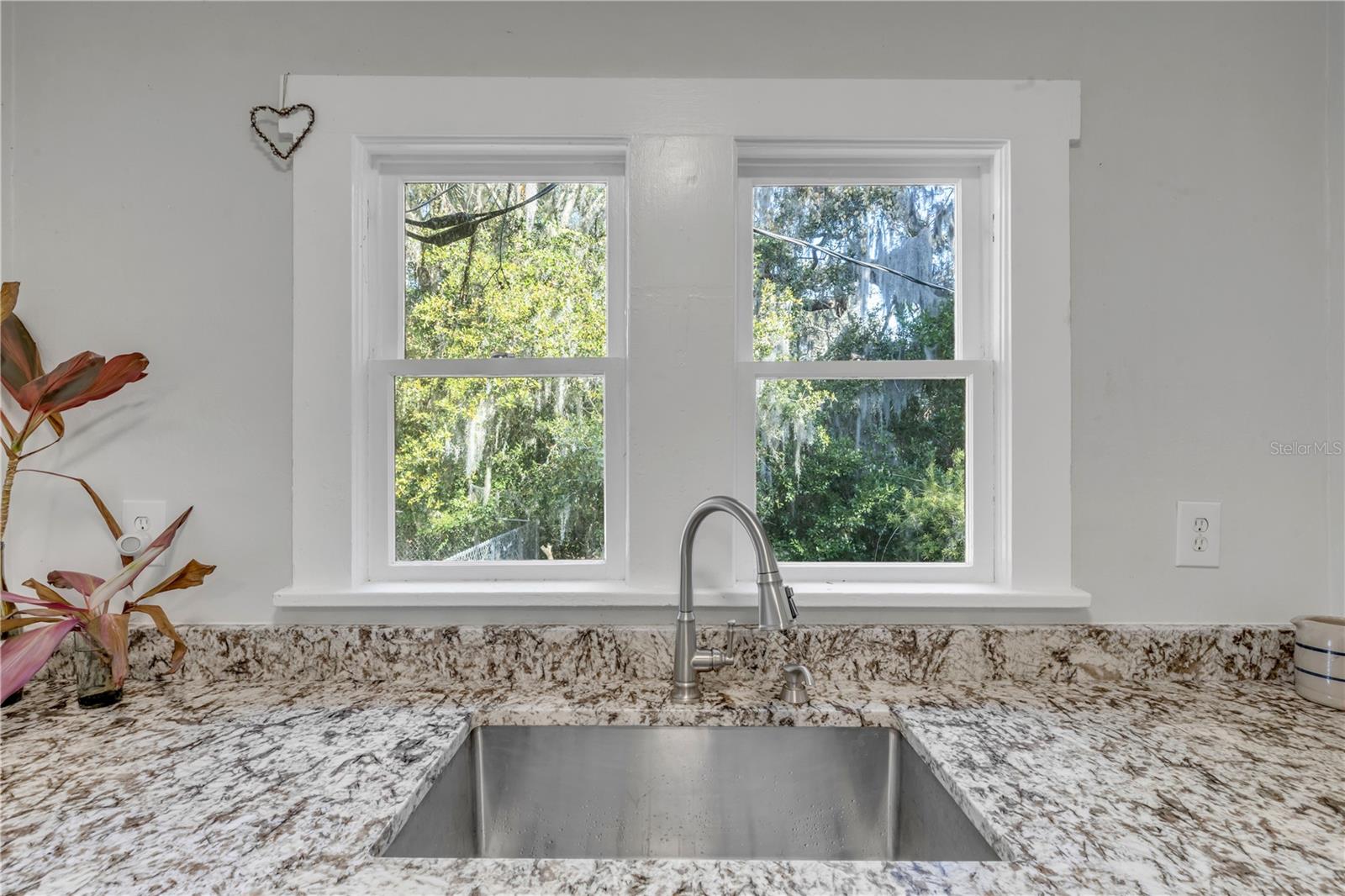 3054 N DIXIE FWY, NEW SMYRNA BEACH, FL — photo 28