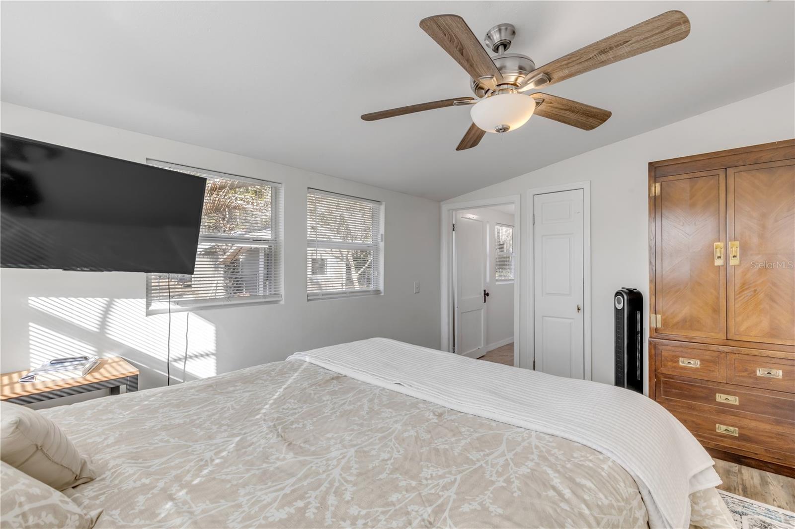 3054 N DIXIE FWY, NEW SMYRNA BEACH, FL — photo 34