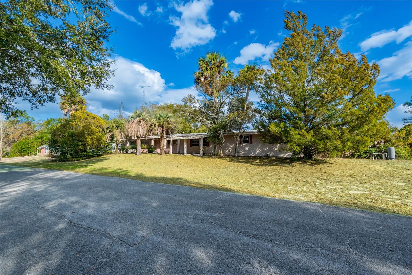 15851 NE 15TH ST, WILLISTON, FL — photo 2